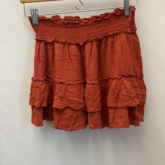 Alya's Armoire Mini Skirt Size Medium - Picture 9 of 10